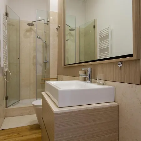 Rato Luxurious By Homing Apartment *